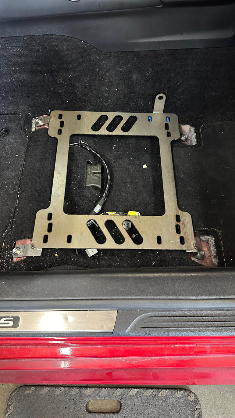 Planted Seat Bracket- Lexus RC F (2015+) - Driver / Left Planted Technology