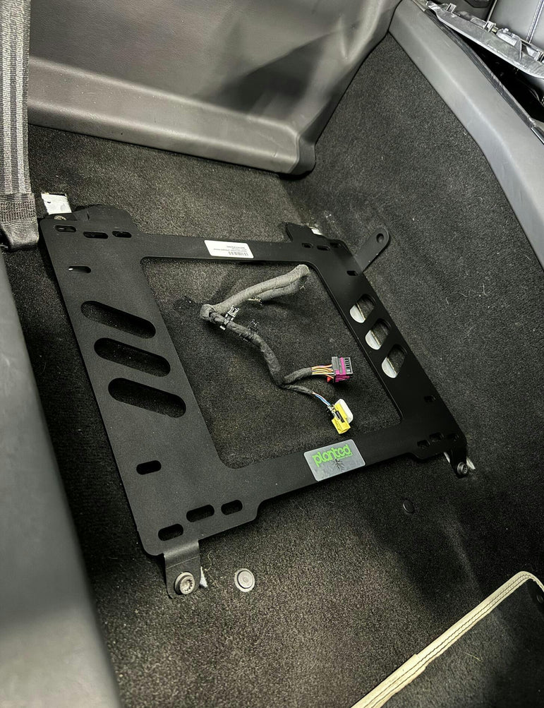 Planted Seat Bracket- Lamborghini Huracan (2014+) - Passenger / Right Planted Technology
