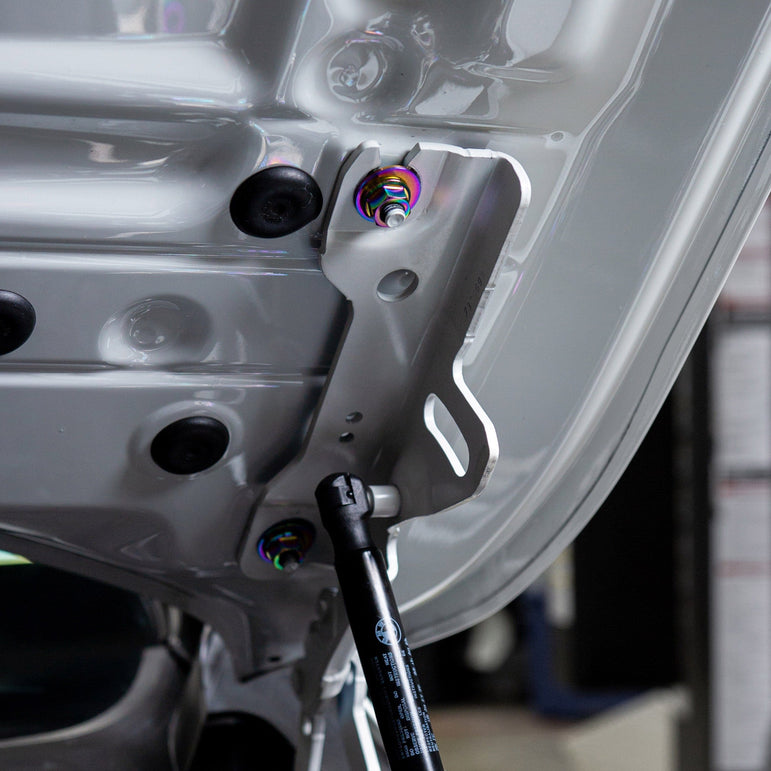 Titanium Hardware Hood Kit - BMW F80 M3/M4 (2014-2020) - JSI Racing 