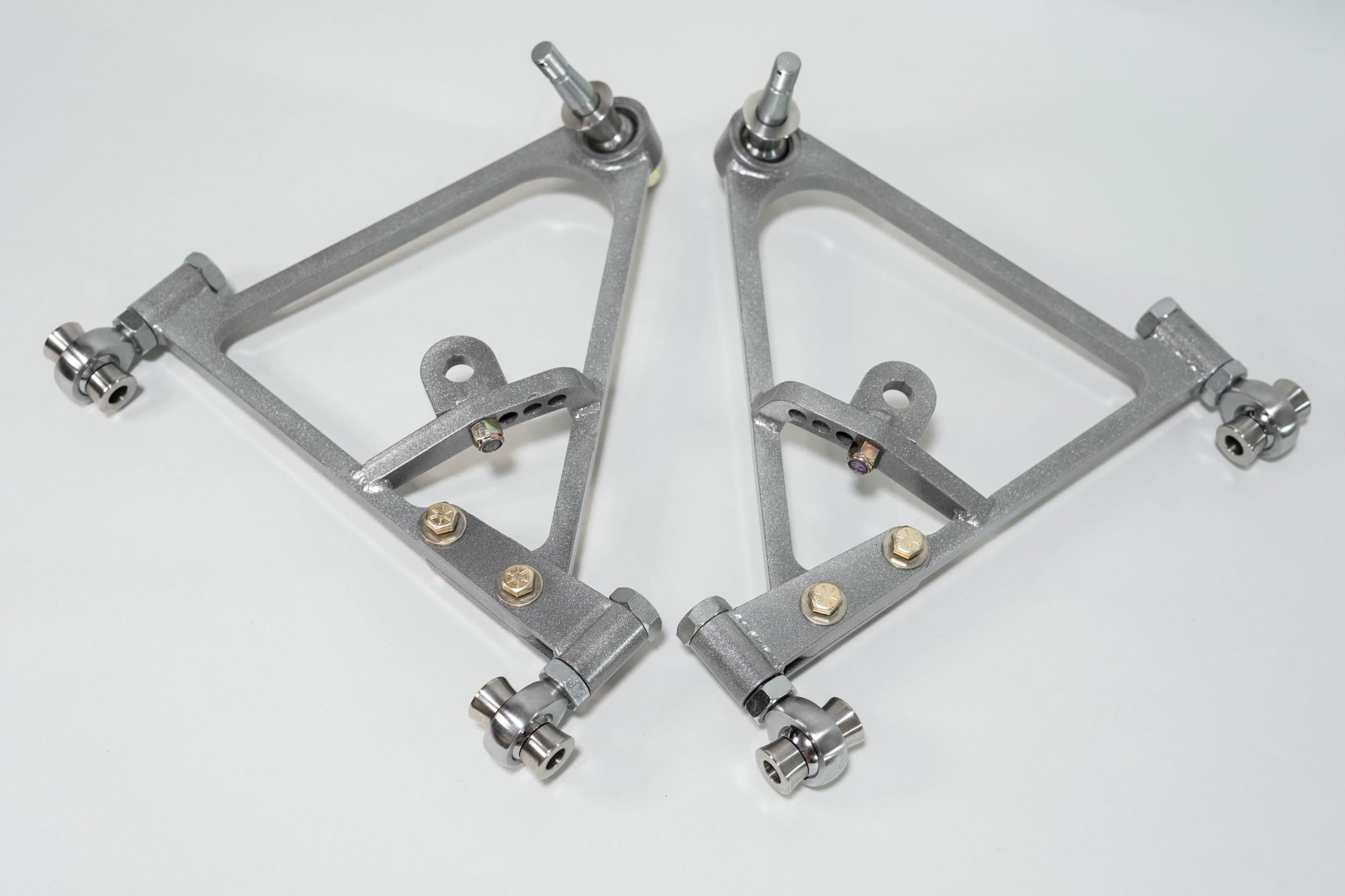 S-Chassis Rear LCA