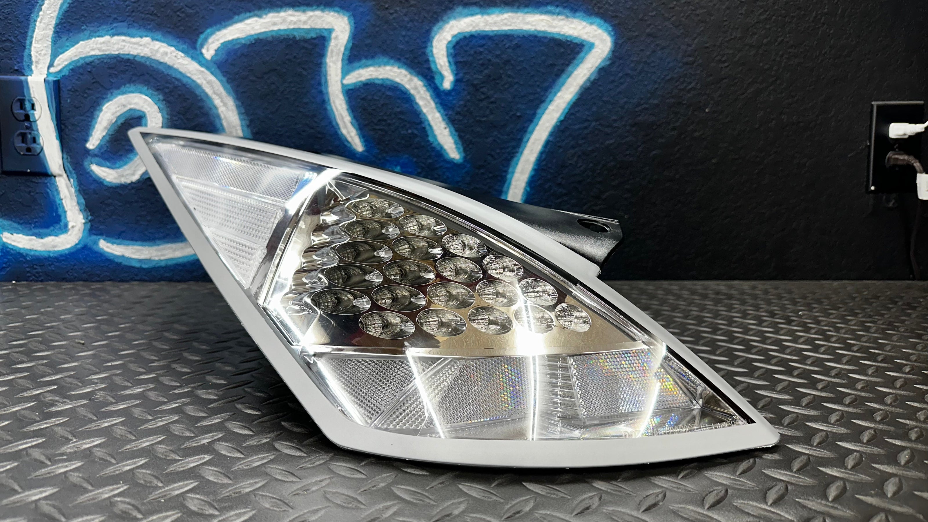 NTXGlow Custom Clear Tail Lights (Nissan 350Z) - JSI Racing 