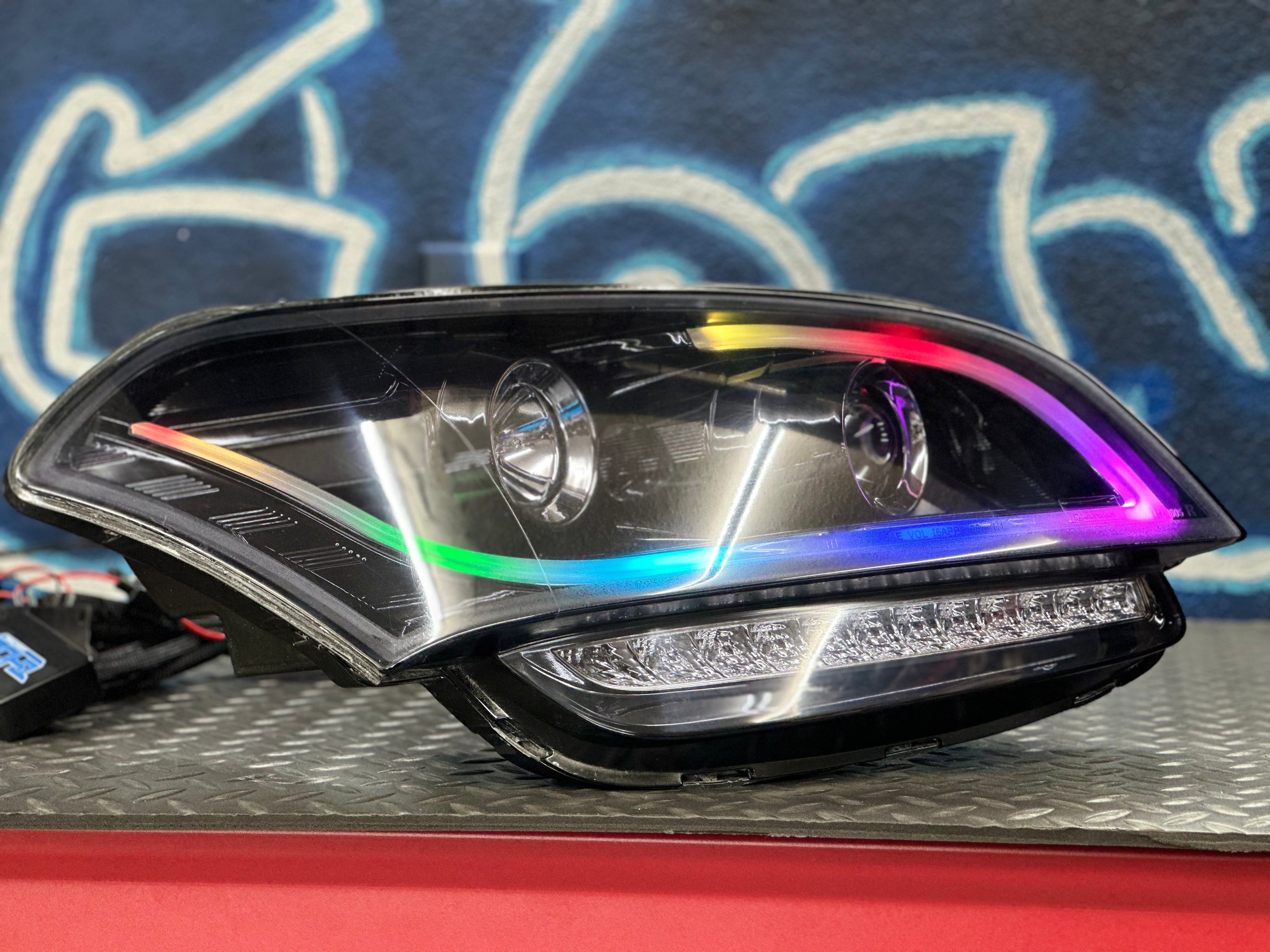 2010-2011 Kia Soul Color Shifting Headlights - JSI Racing 