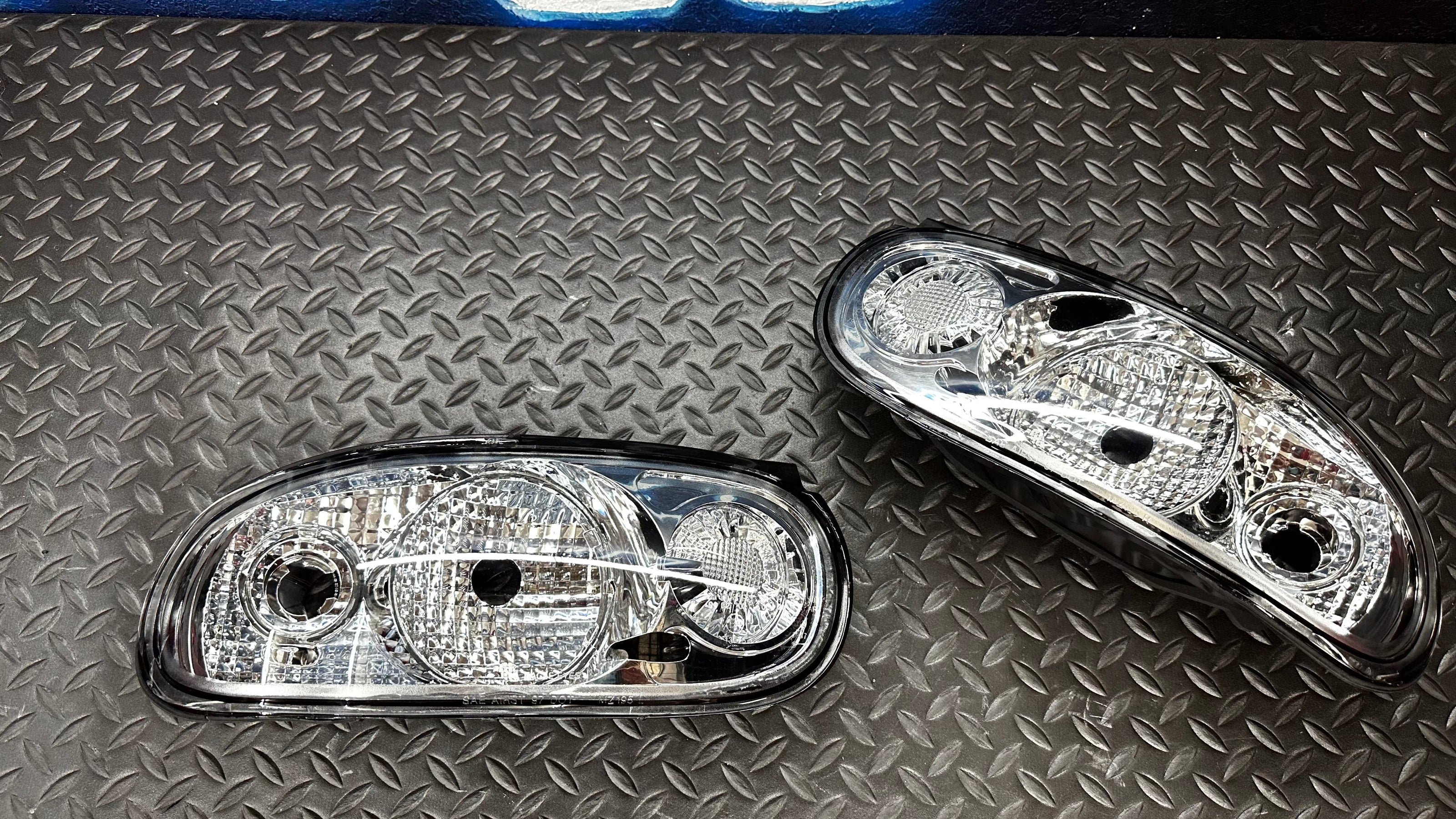 NTXGlow Custom Clear Tail Lights (1990–1997 Mazda Miata) - JSI Racing 