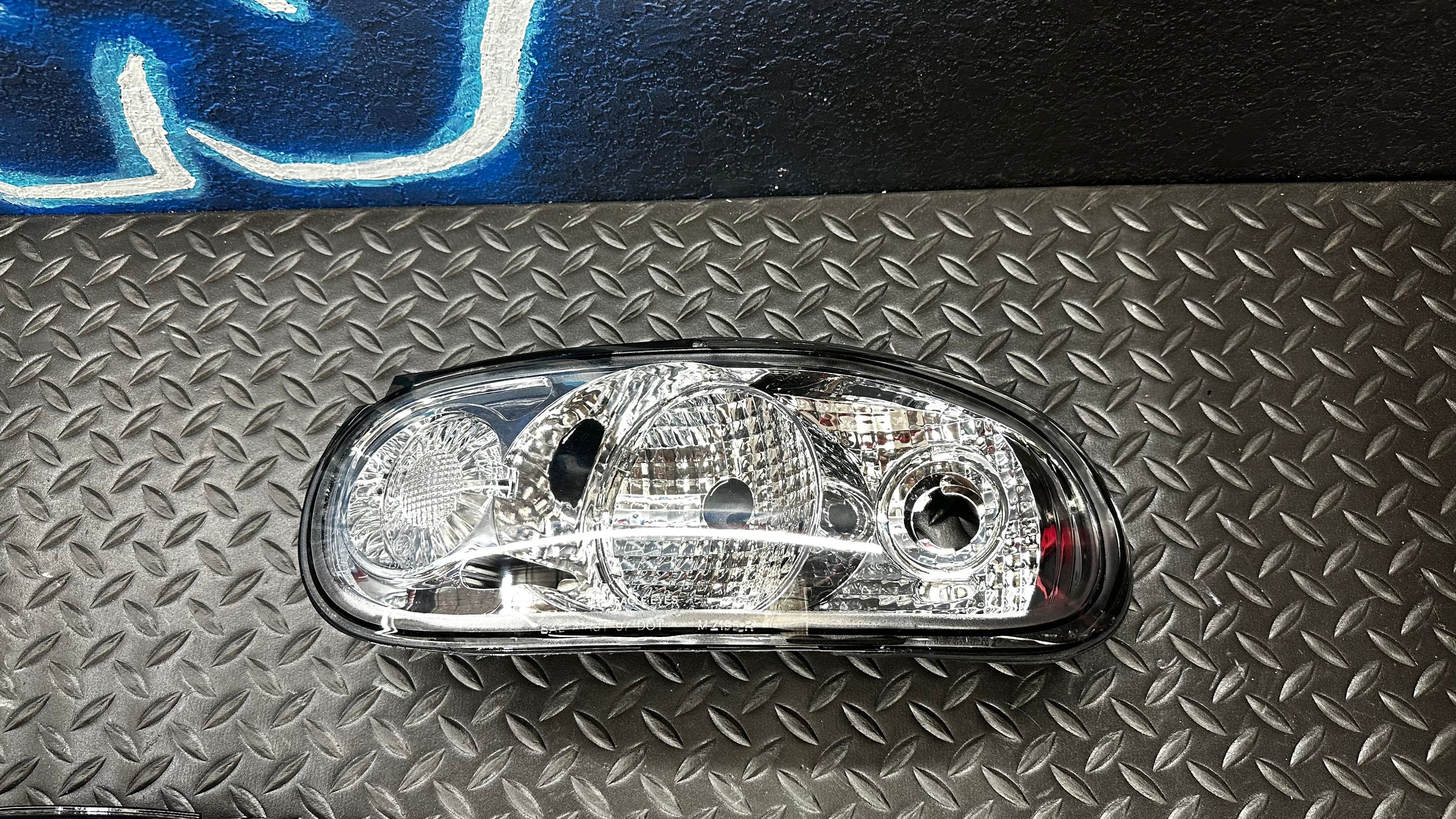 NTXGlow Custom Clear Tail Lights (1990–1997 Mazda Miata) - JSI Racing 