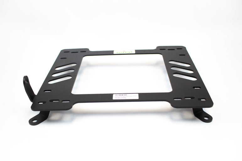 Planted Seat Bracket- Toyota Pickup / Hilux [4th Generation / N50 / N60 / N70 Chassis] (1984-1988) - Passenger / Right Planted Technology