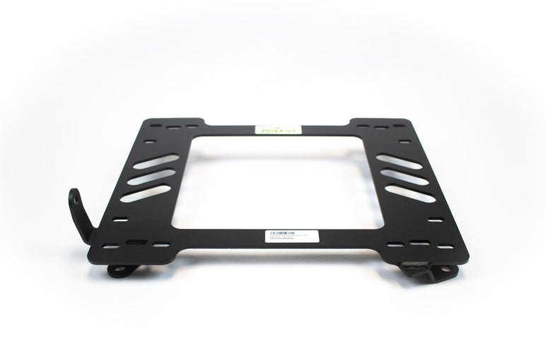 Planted Seat Bracket- Maserati Coupé (2002-2007) - Passenger / Right Planted Technology