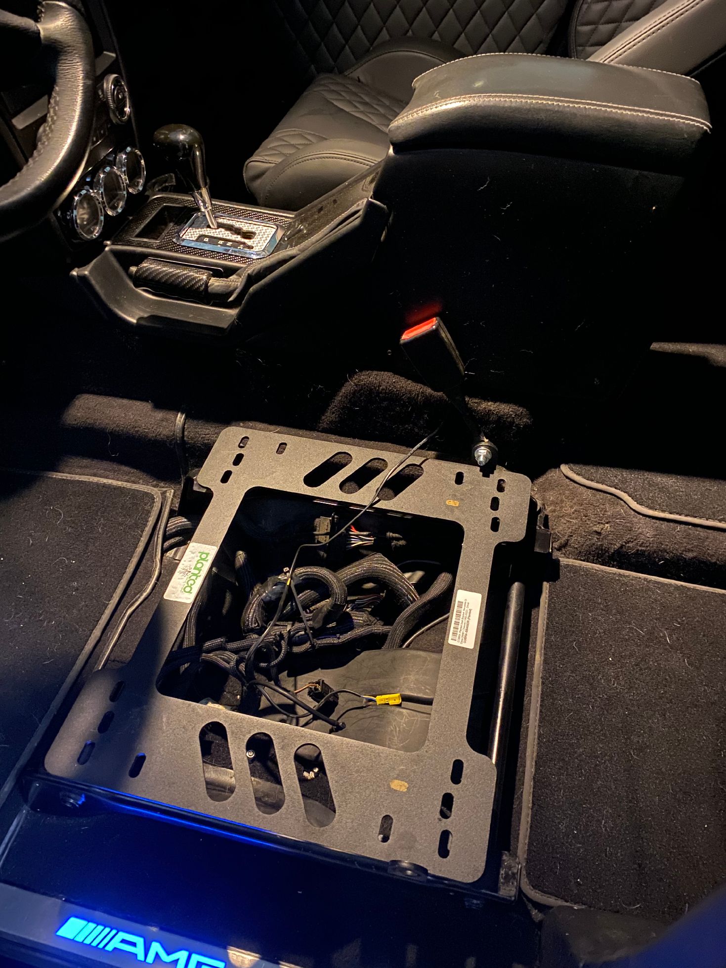 Planted Seat Bracket- Mercedes G-Class [W463 Chassis] (1991-2018) - Driver / Left Planted Technology