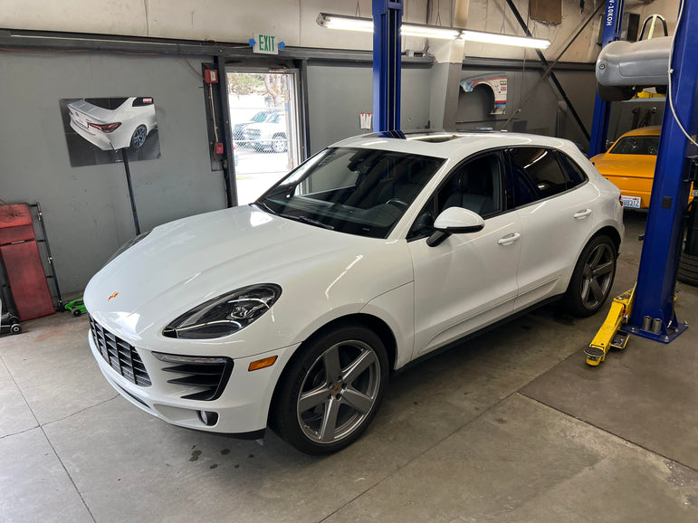 Planted Seat Bracket- Porsche Macan [1st Generation] (2014+) - Driver / Left Planted Technology
