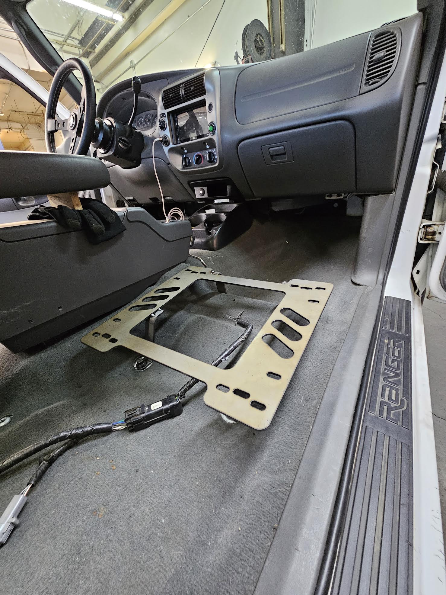 Planted Seat Bracket- Ford Ranger [3rd Generation] (1998-2011) - Passenger / Right Planted Technology