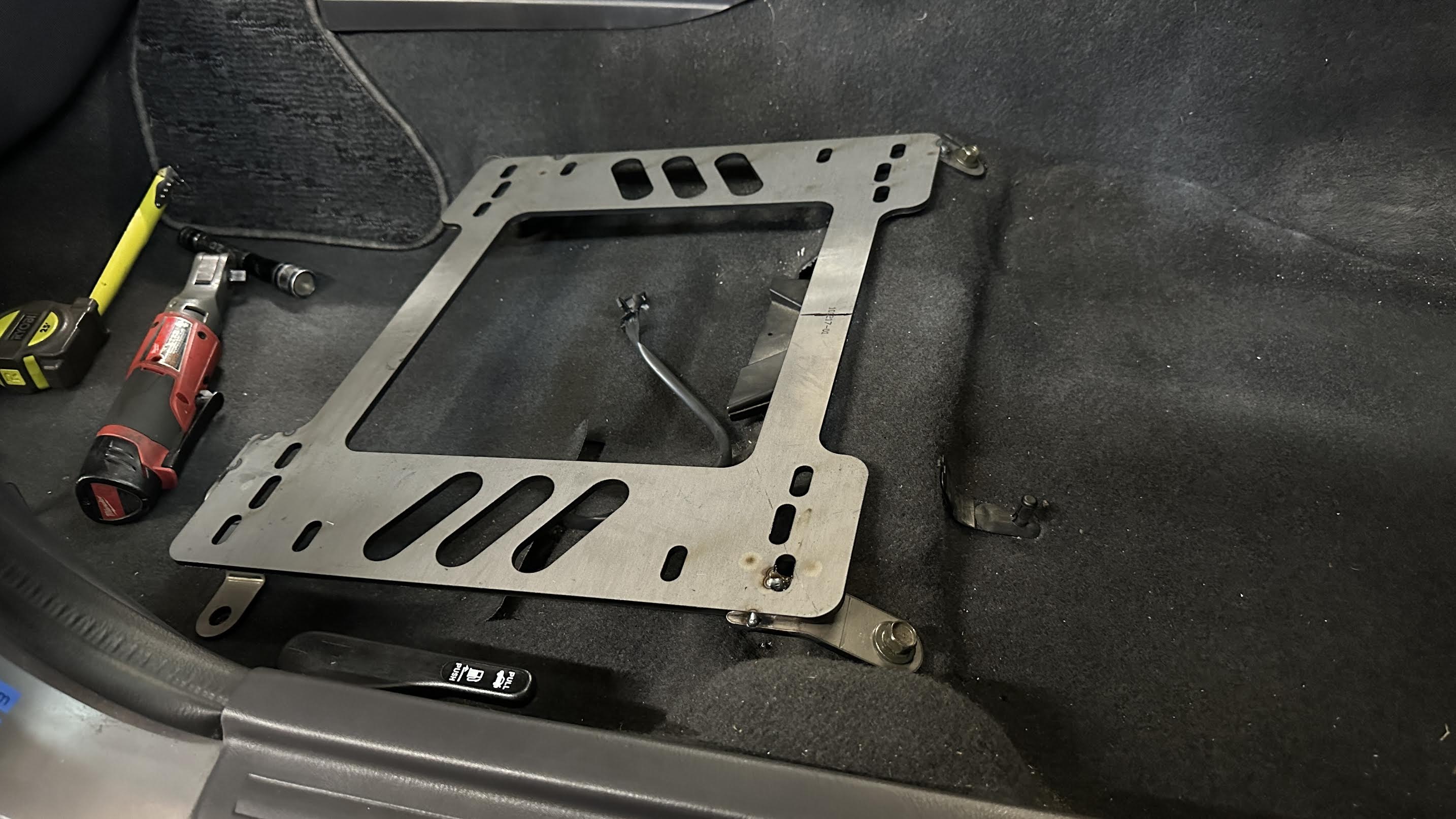 Planted Seat Bracket- Nissan Skyline [R34 Chassis] (1998-2005) - Driver (Right Side) Planted Technology