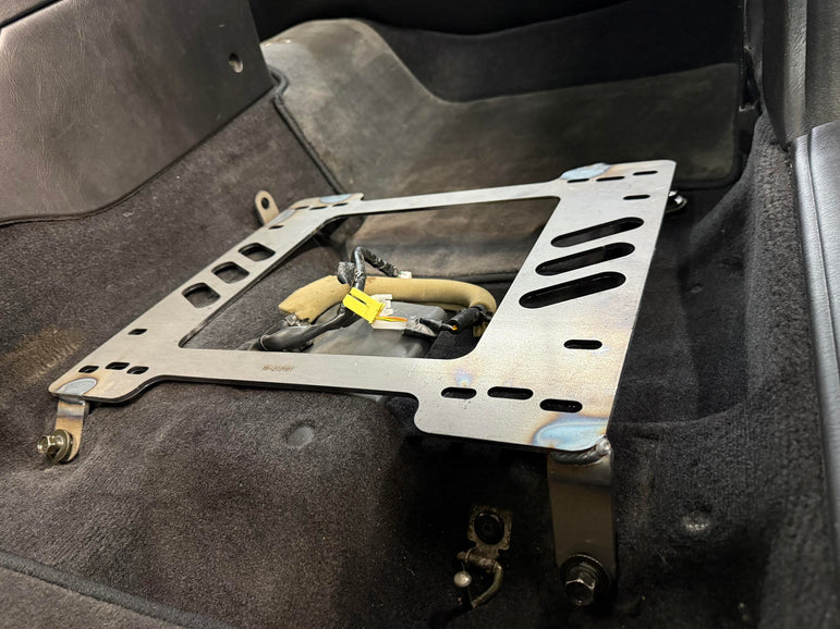 Planted Seat Bracket- Infiniti Q45 [2nd Generation / Y33 Chassis] (1997-2001) - Driver / Left