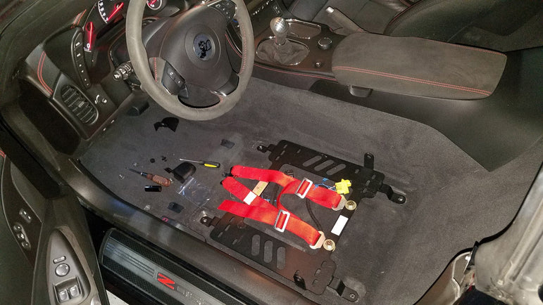 Planted Seat Bracket- Chevrolet Corvette [C6/C7 Chassis Excluding ZR1] (2005-2019) - Driver / Left *Seat belt tab on inboard and outboard sides Planted Technology