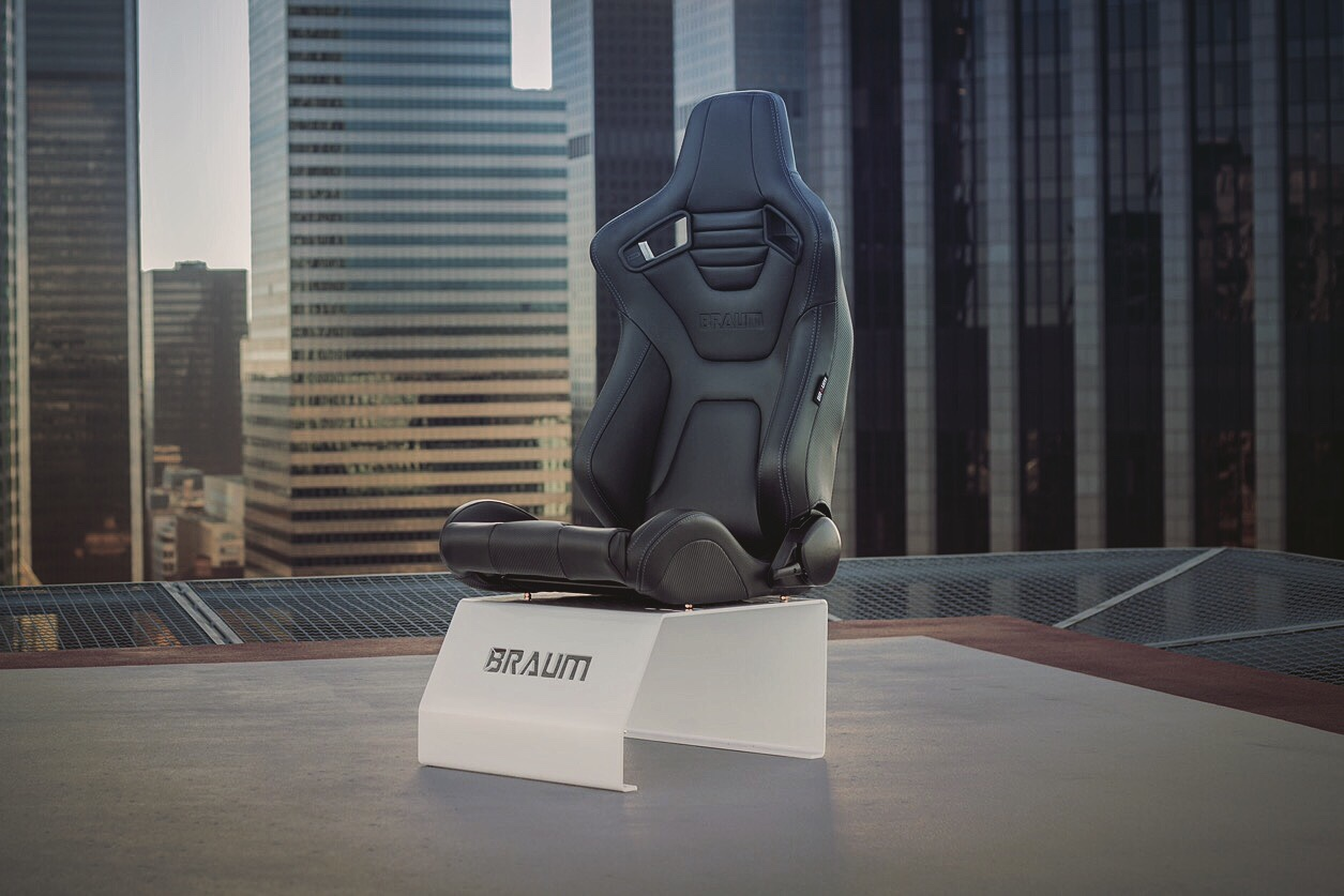 Planted Single Seat Display Stand Planted Technology
