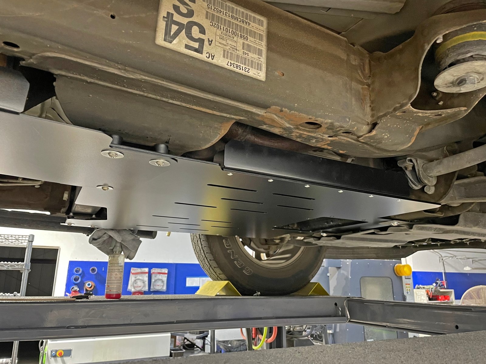 Chevrolet Silverado / GMC Sierra 1500 Catalytic Converter Guard (2014-2018) - JSI Racing 