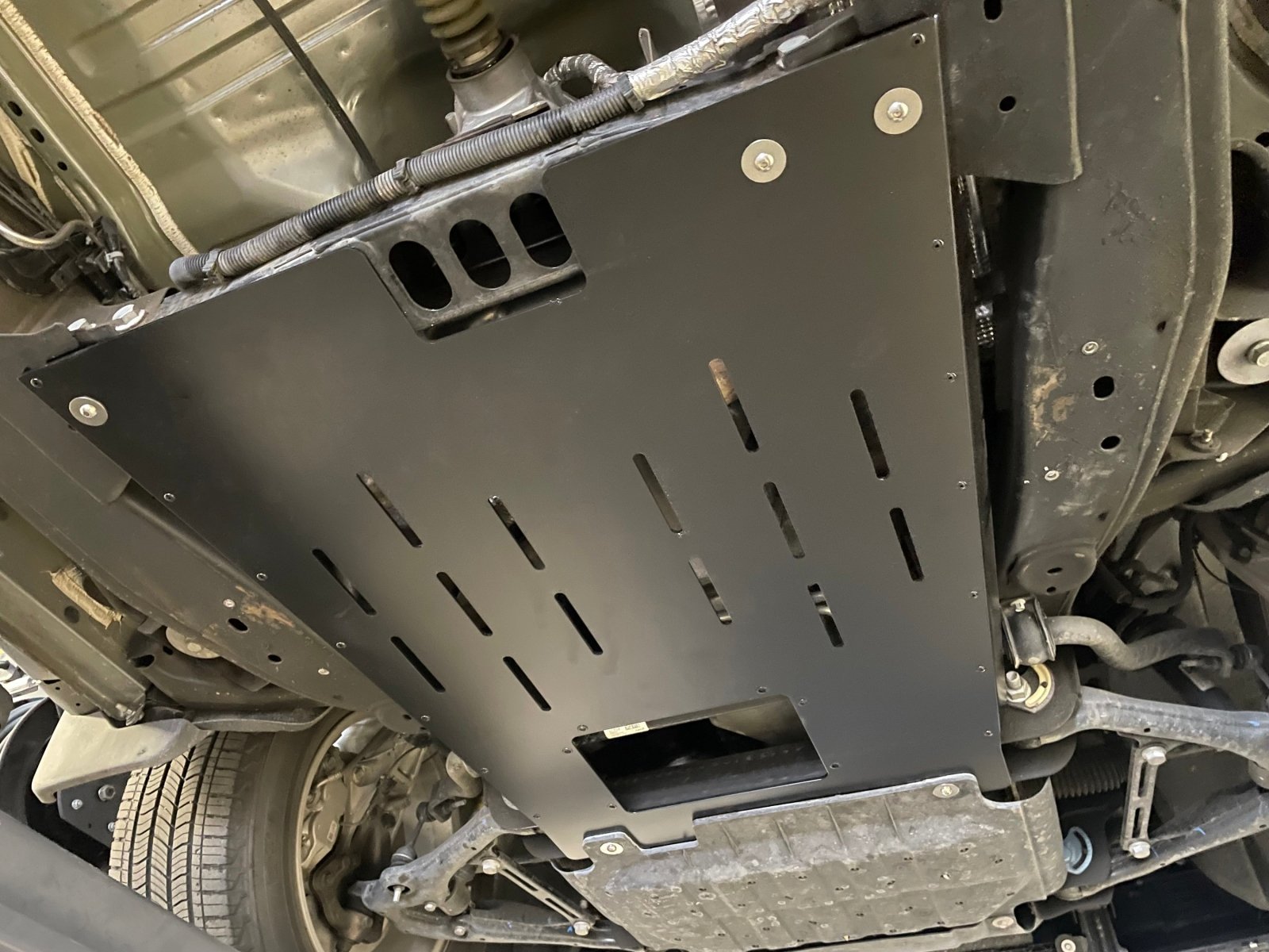 Chevrolet Silverado / GMC Sierra 1500 Catalytic Converter Guard (2019-2026) VERSION 2 - JSI Racing 