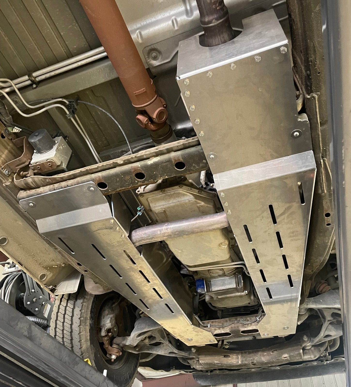 Chevrolet/GMC Express & Savana 2500/3500 Catalytic Converter Guard (2010-2020) - JSI Racing 