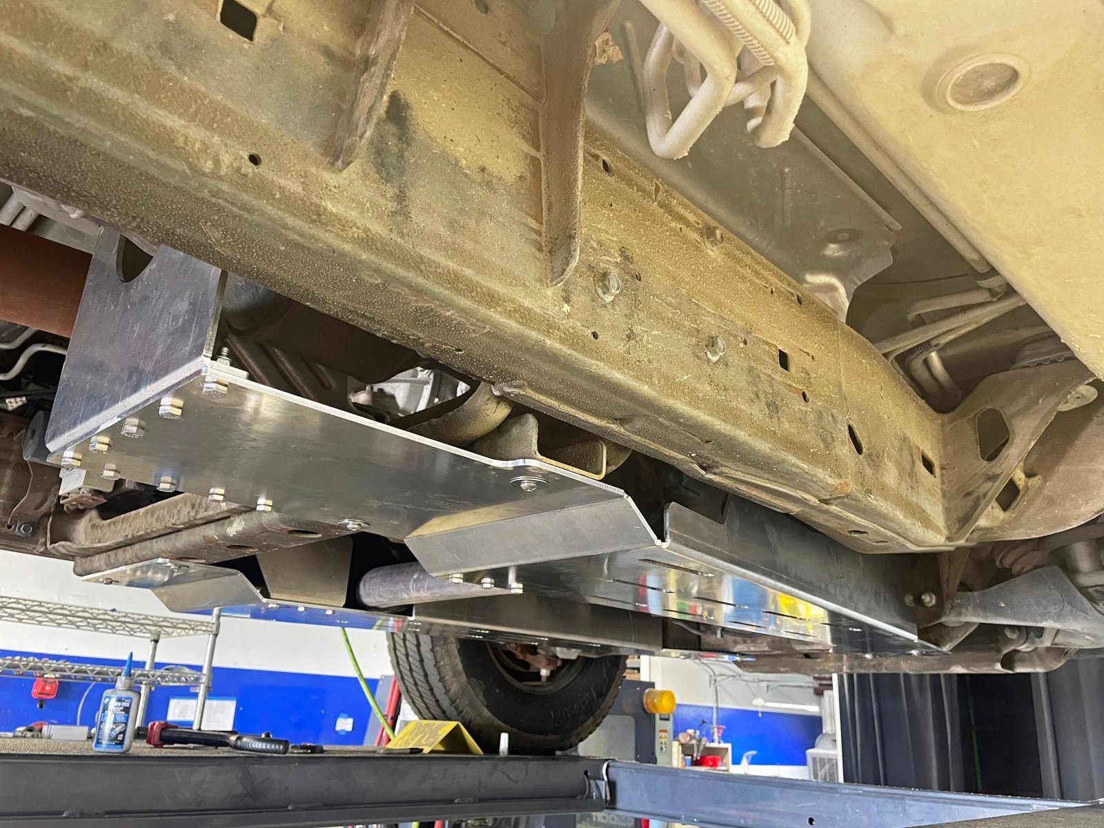 Chevrolet/GMC Express & Savana 2500/3500 Catalytic Converter Guard (2010-2020) - JSI Racing 
