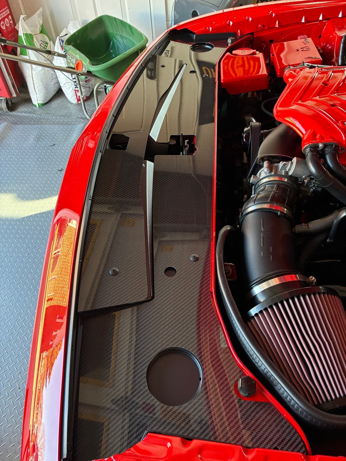 FSPE Radiator Cover – Dodge Challenger (2015–2023, All Engines) FSPE