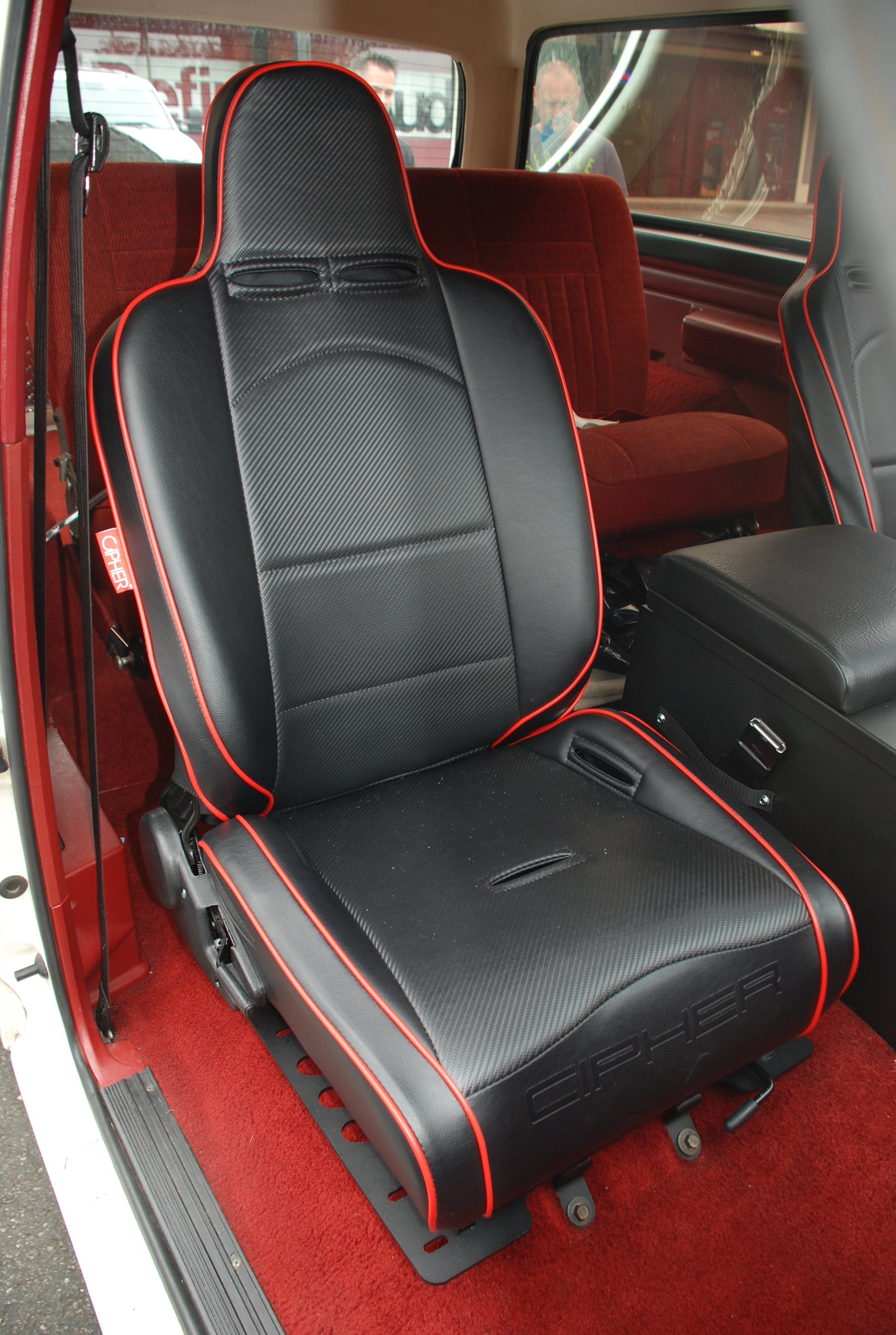 Planted Seat Bracket- Ford Bronco [Third Generation Excluding Bench Seat Models] (1980-1986) - Driver / Left Planted Technology