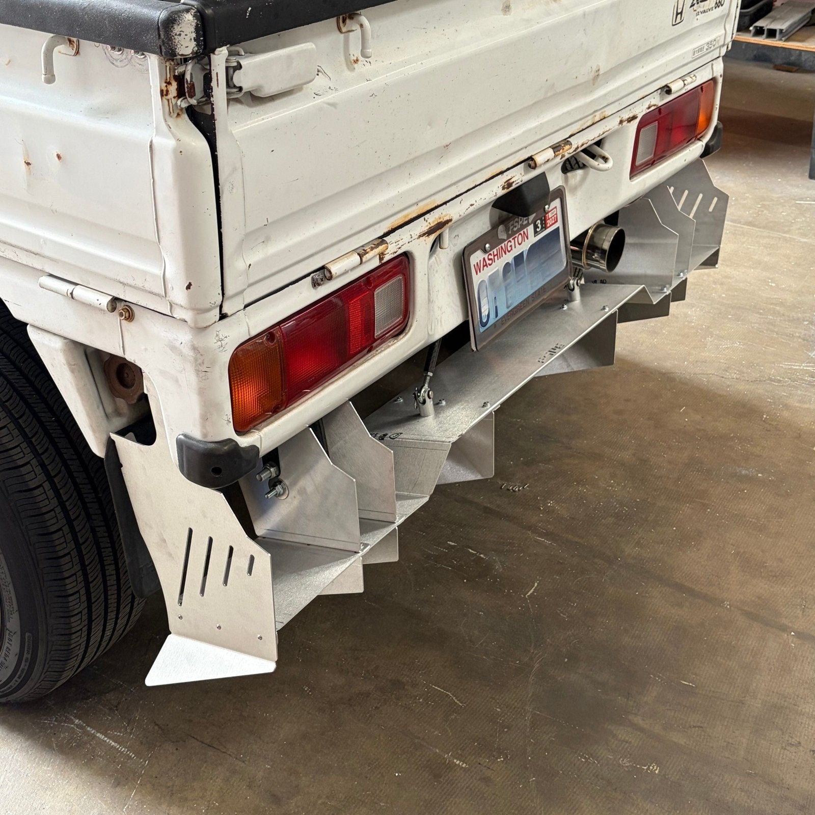 Honda Acty HA3 / HA4 (1990-1999) Chassis Mounted Rear Diffuser