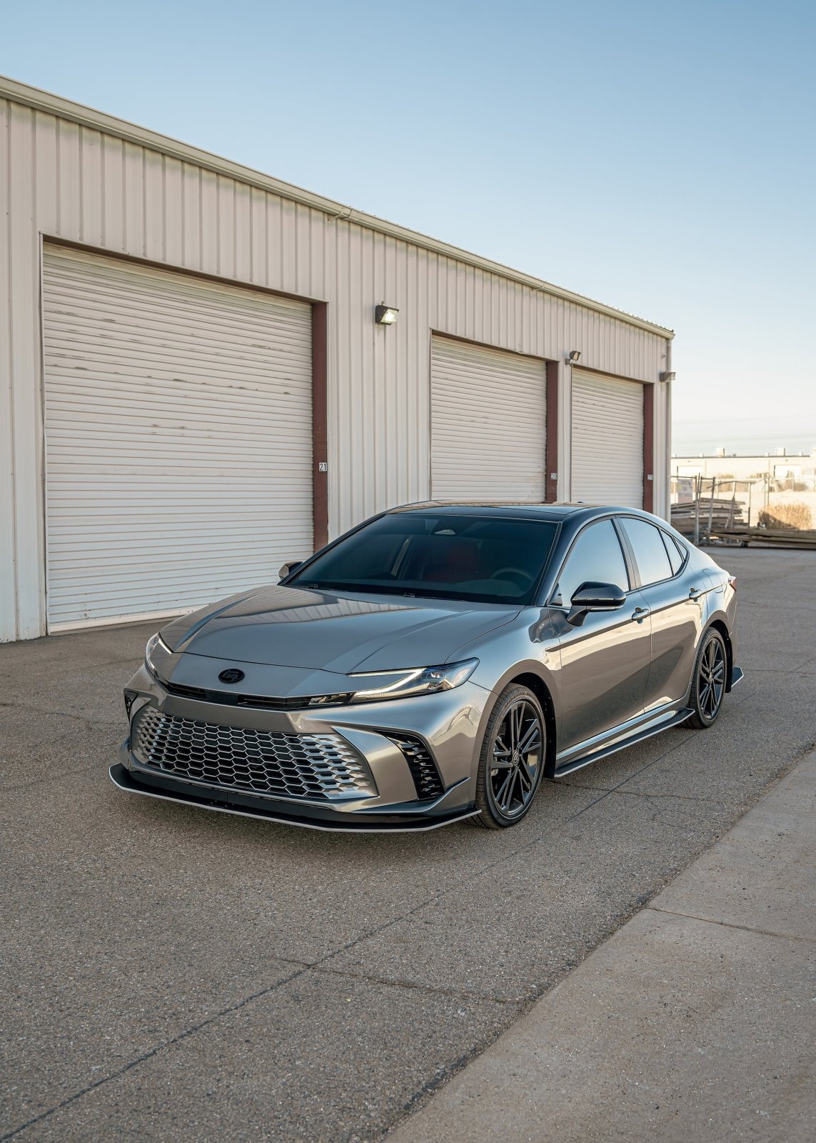 FSPE Chassis Mount Front Splitter – Toyota Camry SE/XSE (2025+) - JSI Racing 