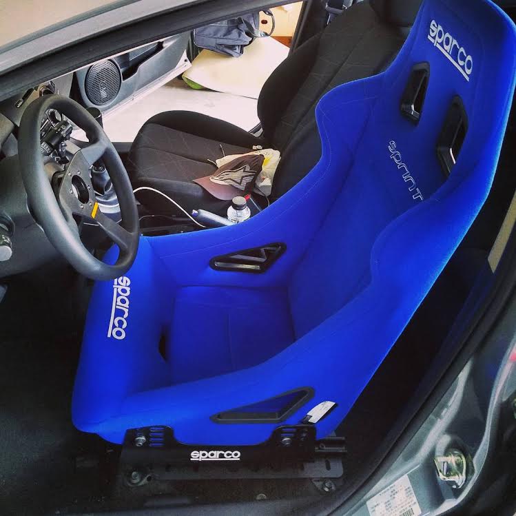 Planted Seat Bracket- Mazda 2 (2007-2014) - Driver / Left Planted Technology