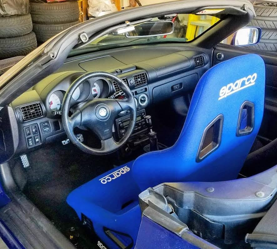 Planted Seat Bracket- Toyota MR2 Spyder [W30 Chassis] (1999-2007) - Driver / Left Planted Technology