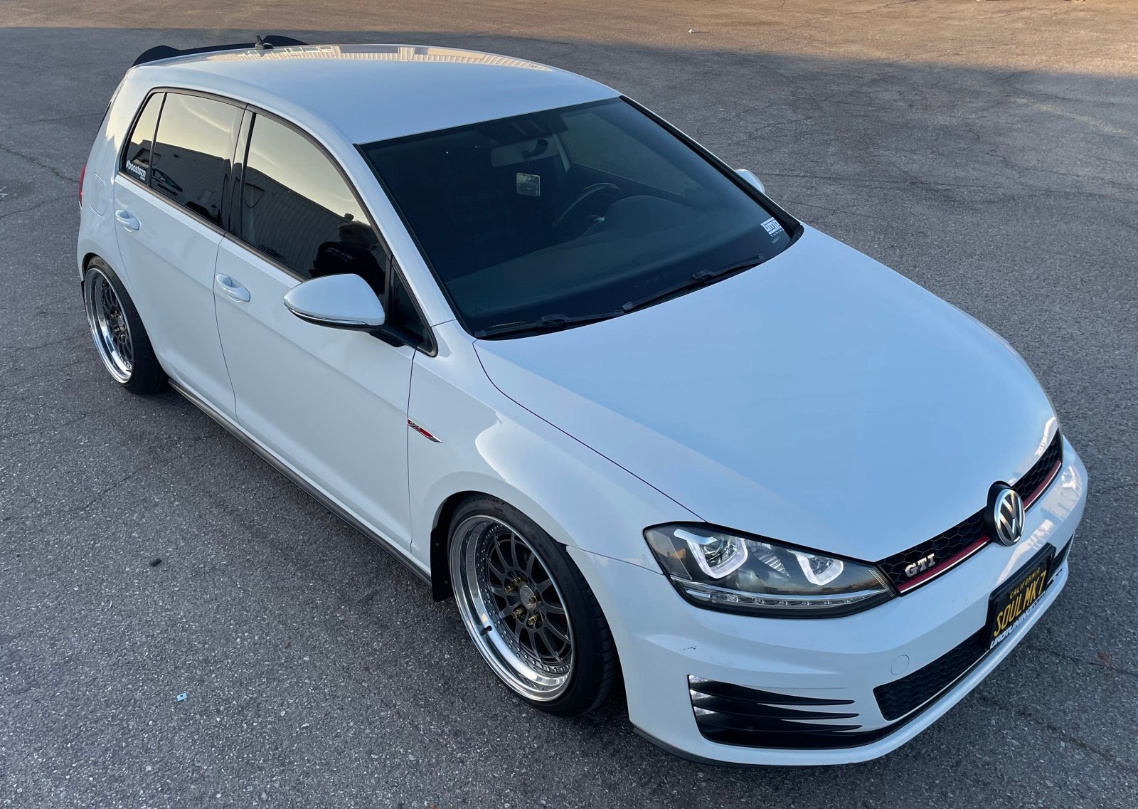 Volkswagen MK7 / 7.5 (2015-2021) Golf GTI / R Carbon Fiber Rear Spoiler Extension V1